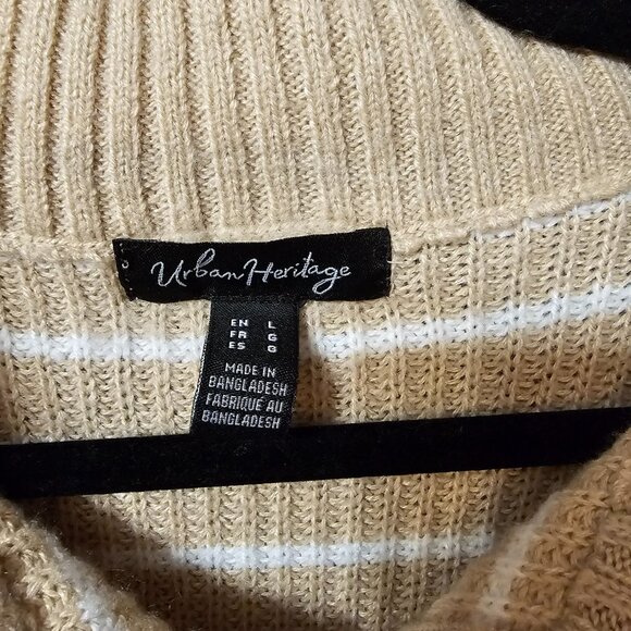 Urban Heritage beige and white stripped 3/4 zip sweater. Size L - Picture 3 of 4